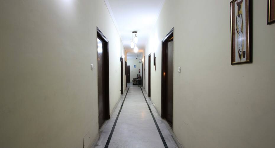 TG Stays Greater Kailash part 1, New Delhi 4